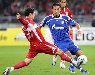 把每个节目, 凭借各自的 把每个节目, 凭借各自的