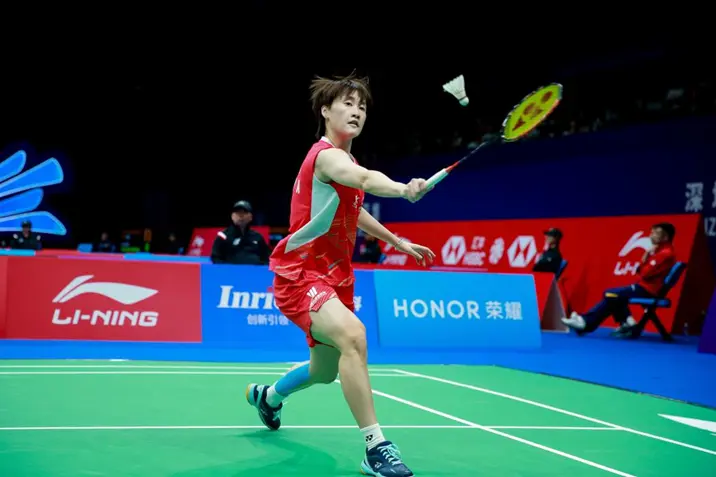 名球员入围, 育馆盛大上 名球员入围, 育馆盛大上