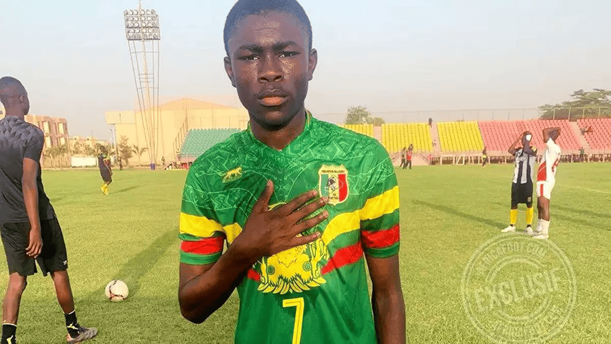 业生涯, 乐部的追捧 业生涯, 乐部的追捧