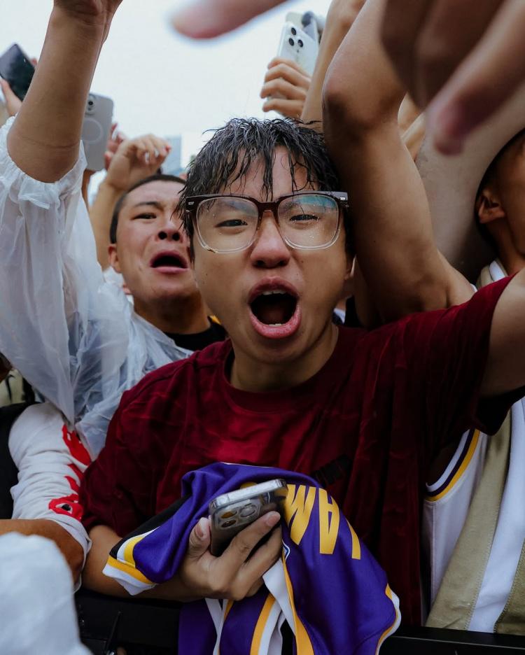 打开网易新, ue, eeej