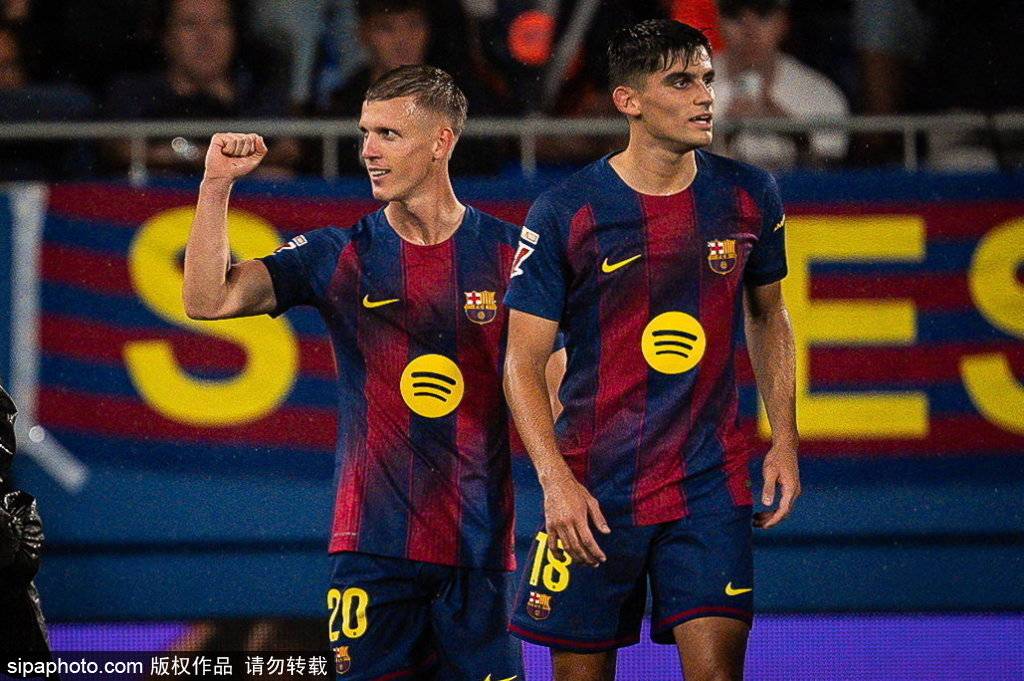 多米诺骨牌, 的首次教练 多米诺骨牌, 的首次教练