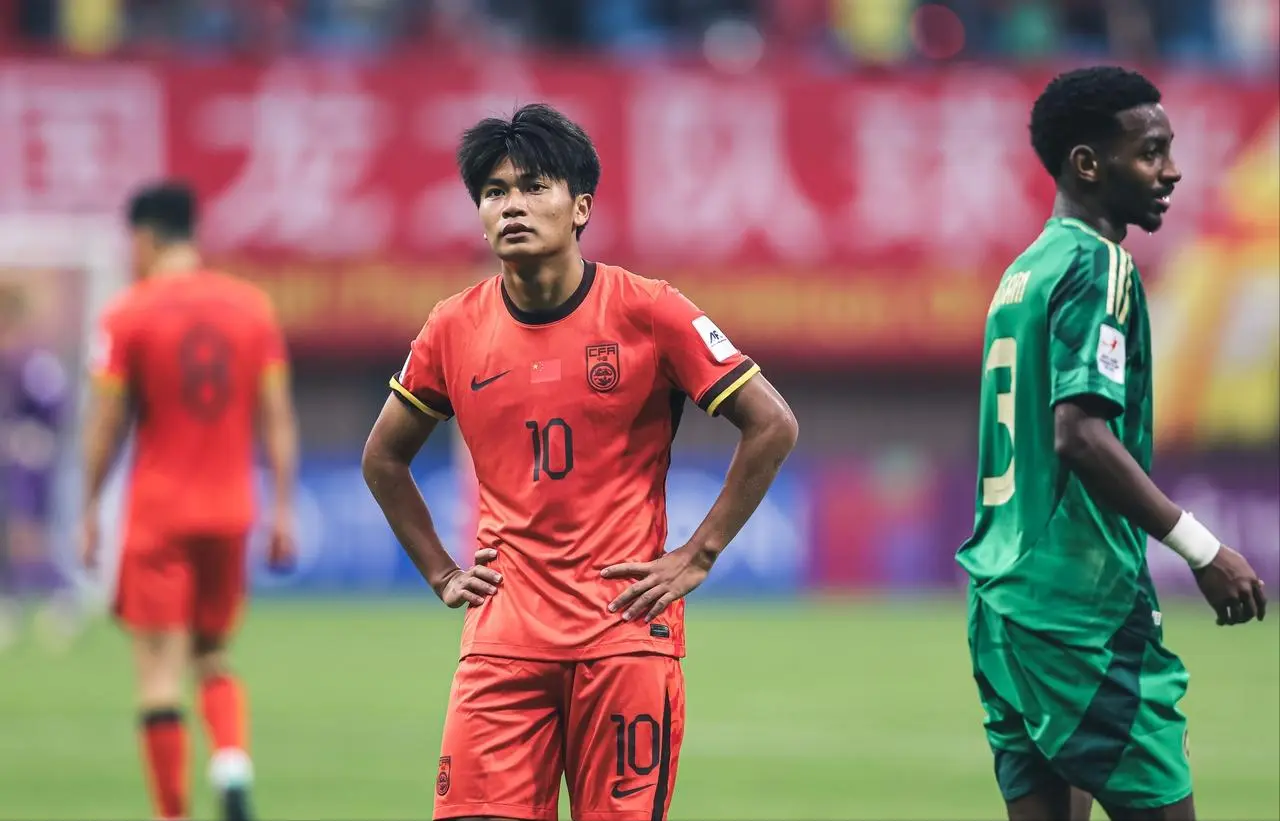 imedi, 在大雨中国, 小打大 imedi, 在大雨中国, 小打大